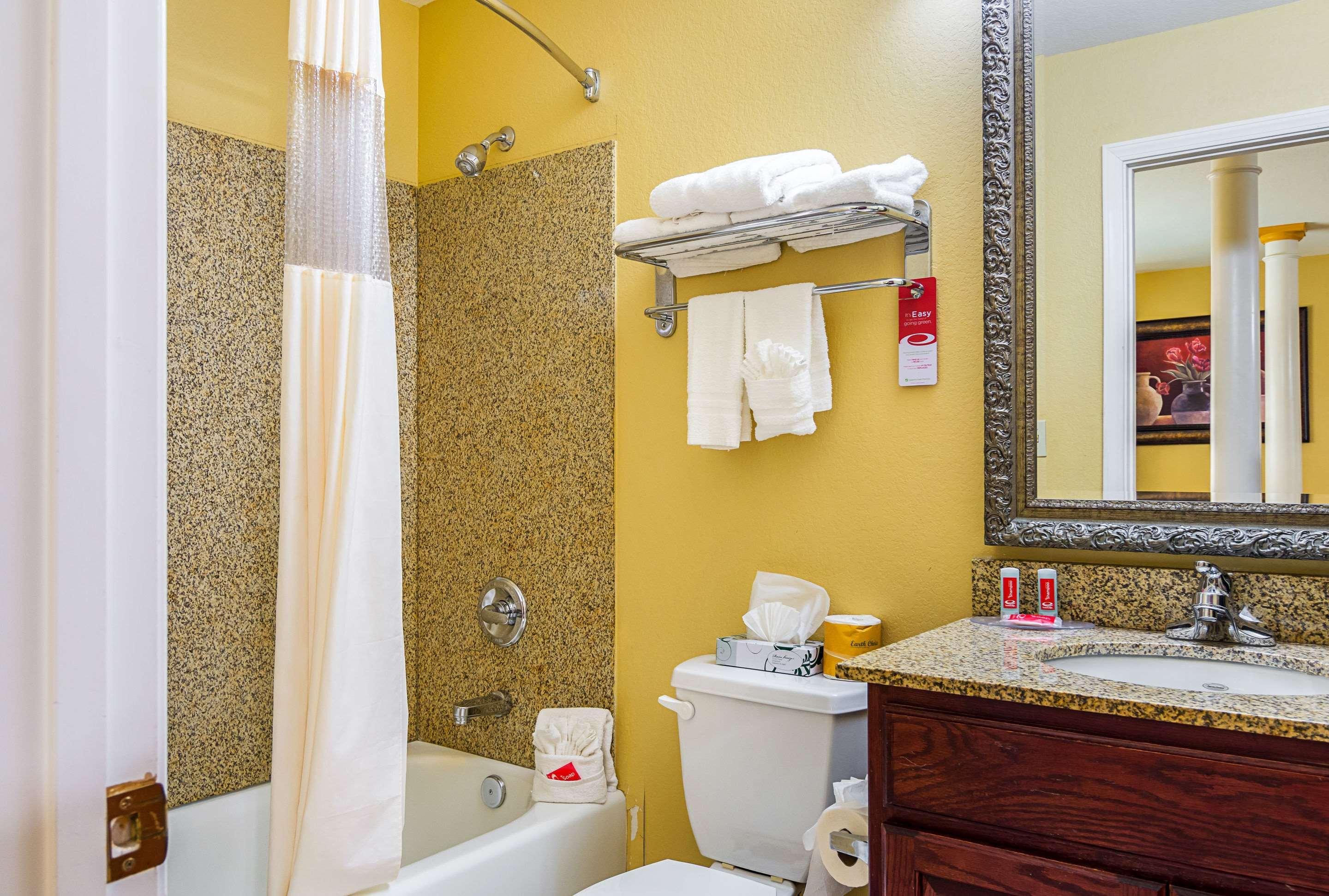 Econo Lodge Inn&Suites Bryant Extérieur photo