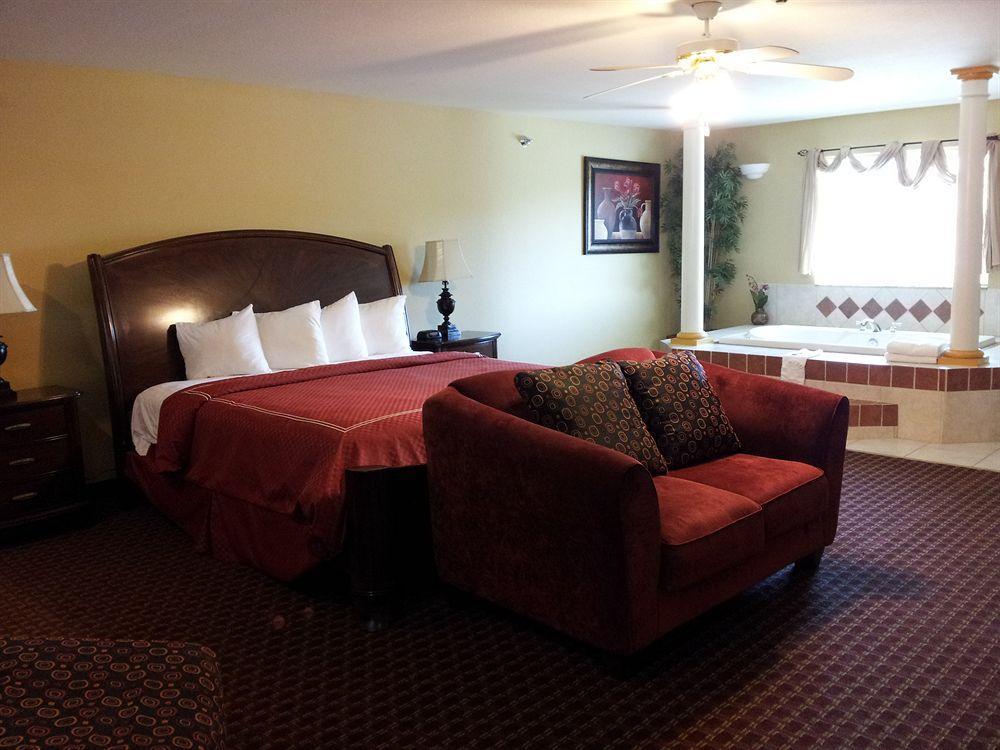 Econo Lodge Inn&Suites Bryant Extérieur photo